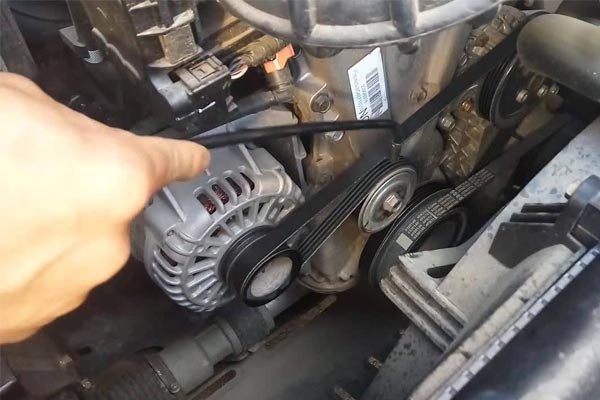 乌苏转速传感器的工作原理是什么？